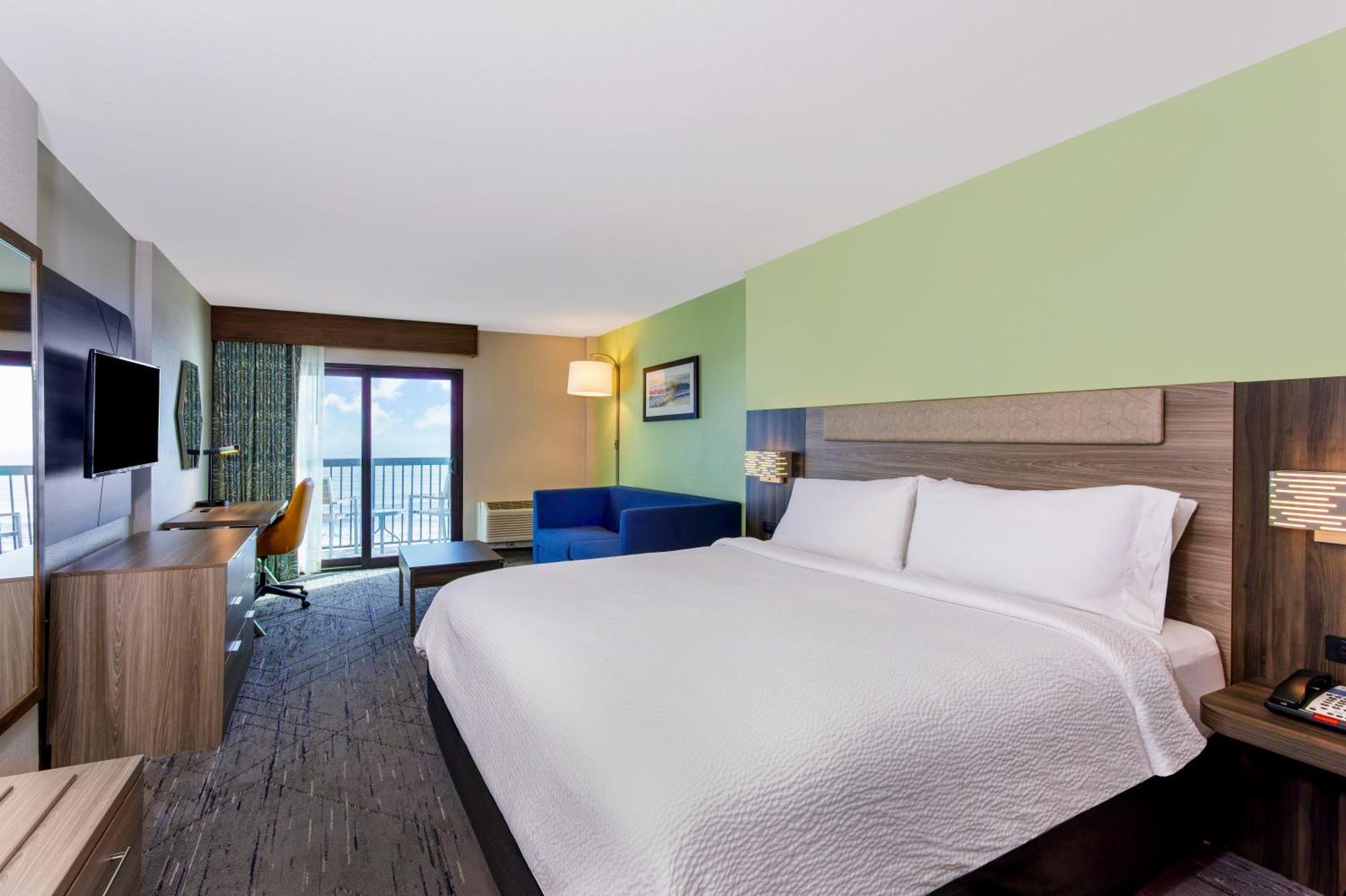 Holiday Inn Express & Suites Oceanfront Daytona Beach Shores By Ihg Buitenkant foto