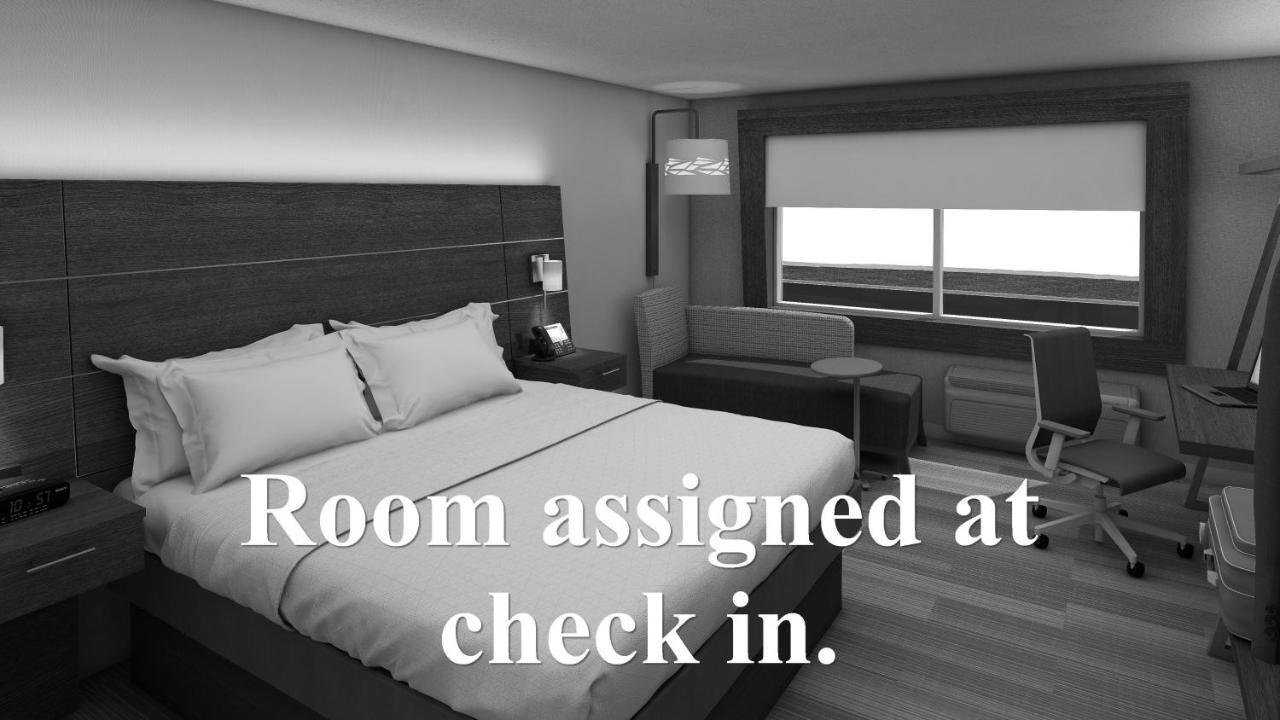 Holiday Inn Express & Suites Oceanfront Daytona Beach Shores By Ihg Buitenkant foto